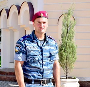 В Крыму боец спецподразделения «Беркут» спас тонущих отца и сына