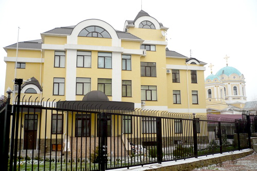 Генеральное консульство России в Симферополе переезжает