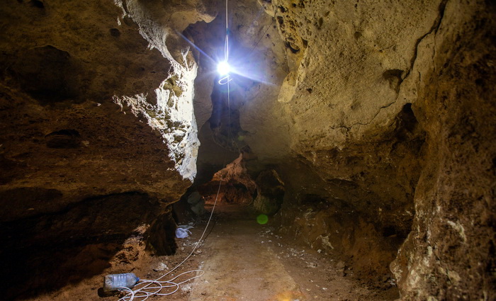 В пещере «Таврида» обустраивают подземный туристический маршрут