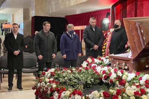 Как Киев мусульманам Севастополя в кладбище отказал