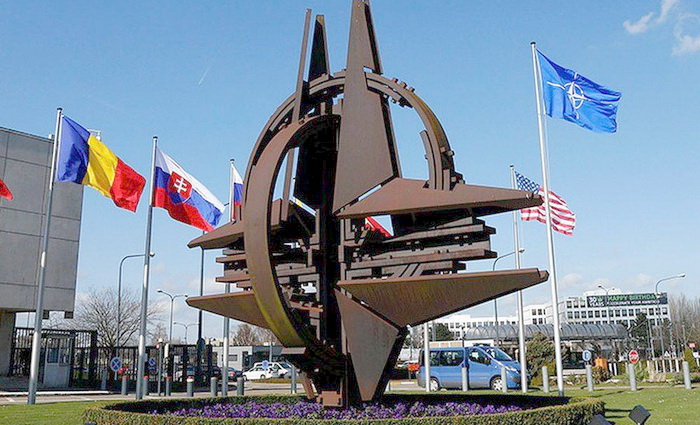 НАТО мечтало превратить Крым в свой военный плацдарм