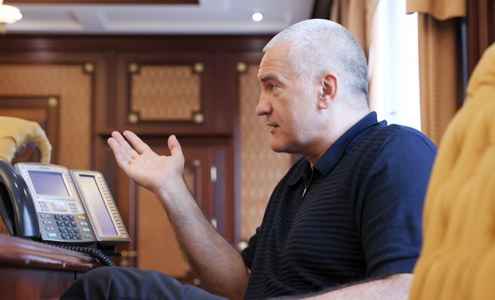 Сергей Аксёнов: В теме миграционной политики надо завинчивать гайки