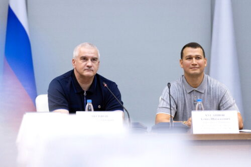 На черноморском ТВД*: драматургия абсурда