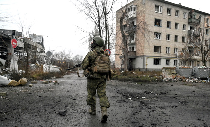 Течение воды и войны