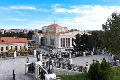 Хрупкая стабильность в условиях неопределенности