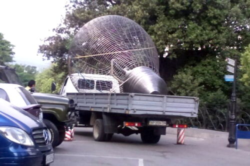 Гегемон скучает, ЕС занят комедией