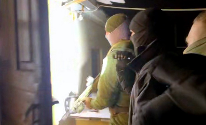 Публично призывал к убийству русских