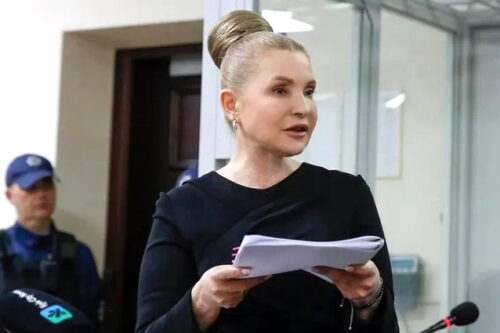 Сразу два изменника взяты под стражу