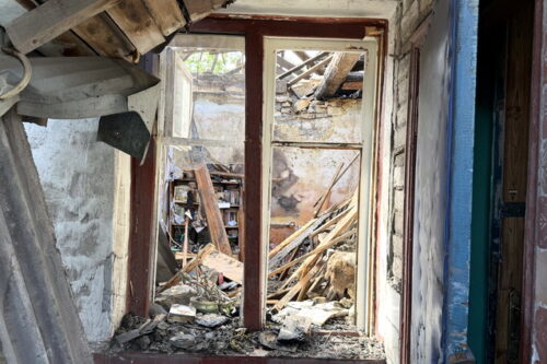 Зеле для полной пэрэмогы трэба щэ трошки грошей